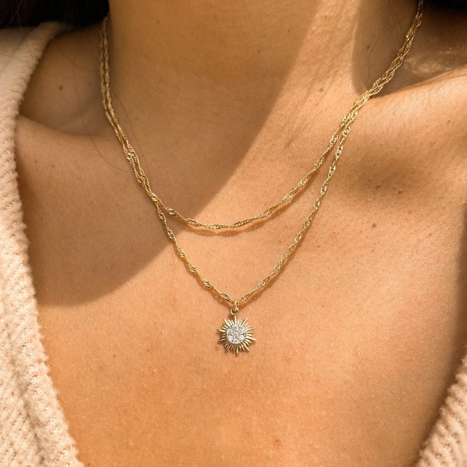 Star Jewelry SUNBURST NECKLACE